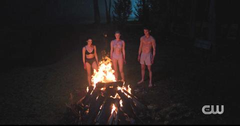 season-3-finale-riverdale-1558028623552.jpg