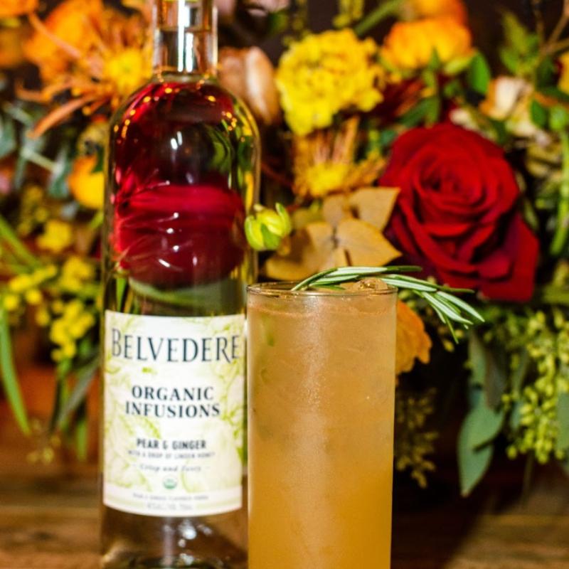 Christmas in July Cocktails 7 Delicious Drinks to Try