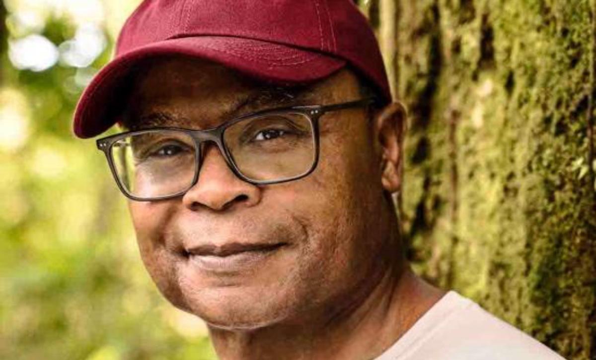 Mike Singletary 'Beyond the Edge.'