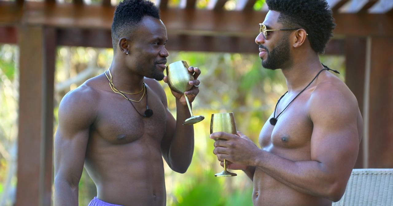 'Love Is Blind' Wine Glasses Where Can You Purchase Them?