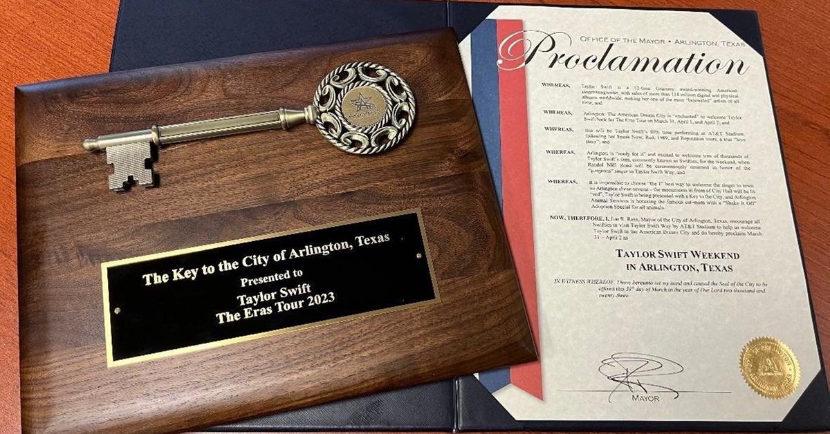 what-does-key-to-the-city-mean-details-about-the-honor