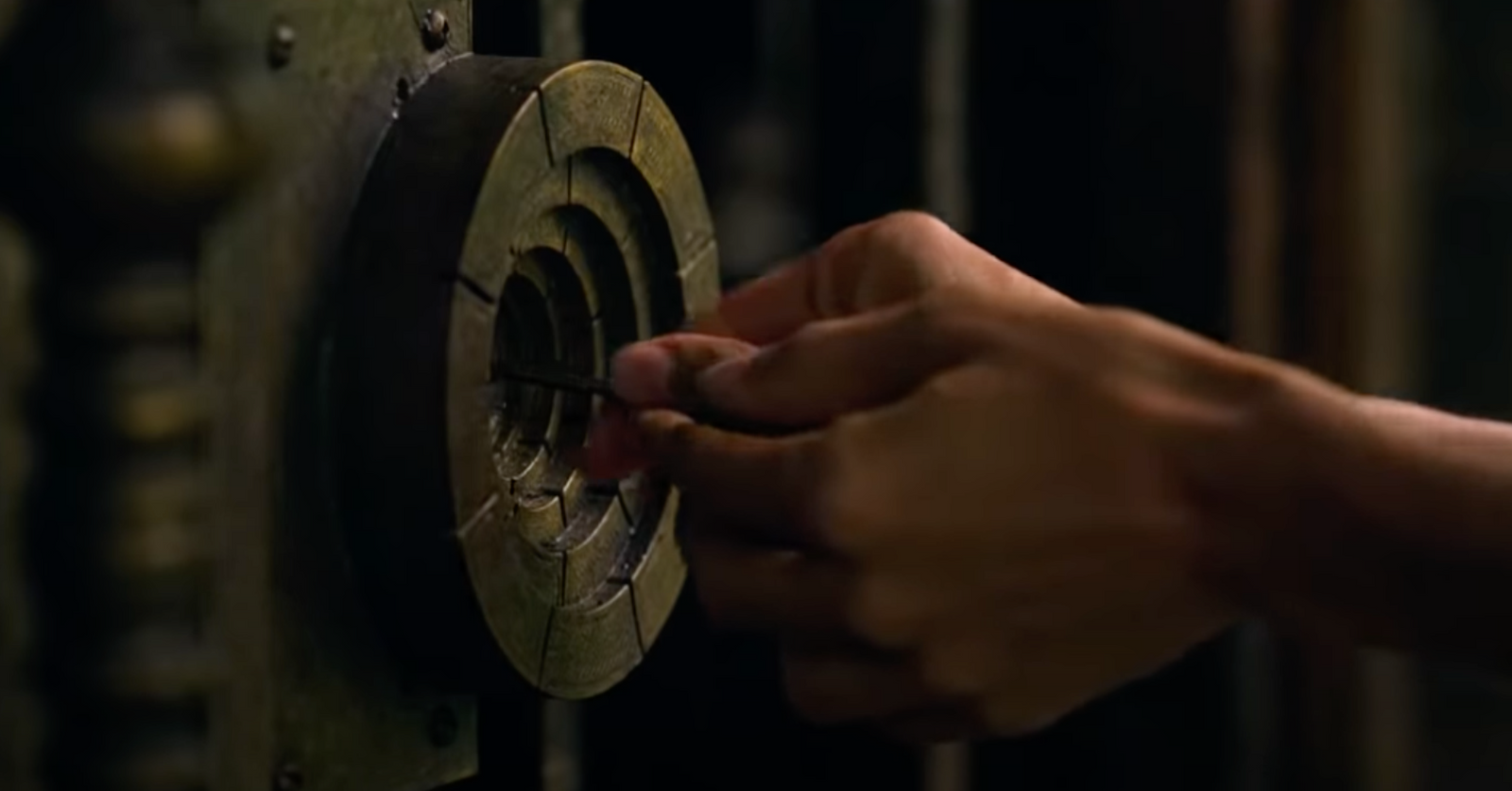 what-is-an-echo-in-locke-key-details-on-the-echo-key