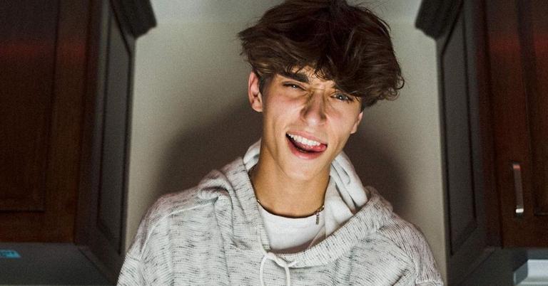 Josh Richards — Latest News and Updates