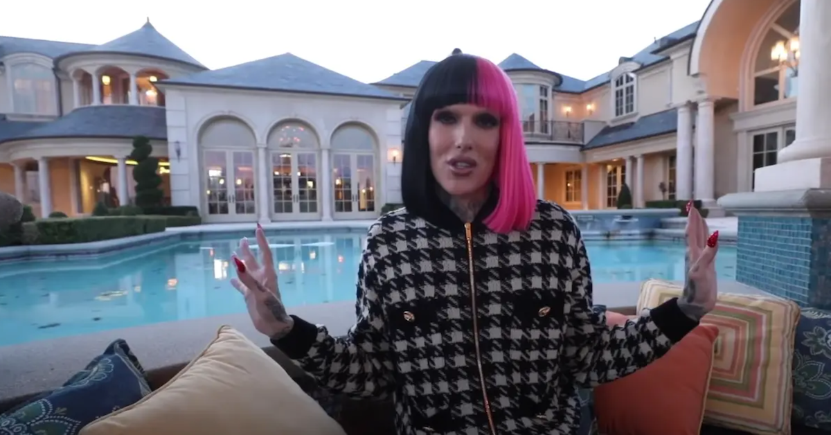 Jeffree Star Takes Fans on Tour of Hidden Hills Mansion