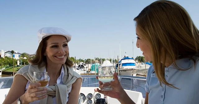 What Does "Yachting" Mean in Hollywood? Term Explained
