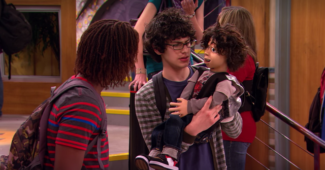 Is Robbie Really a Ventriloquist on 'Victorious'? — Here's What We Know