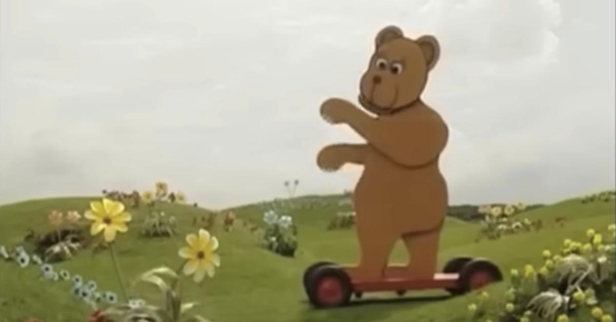 teletubbies banned episode Bear on wheels