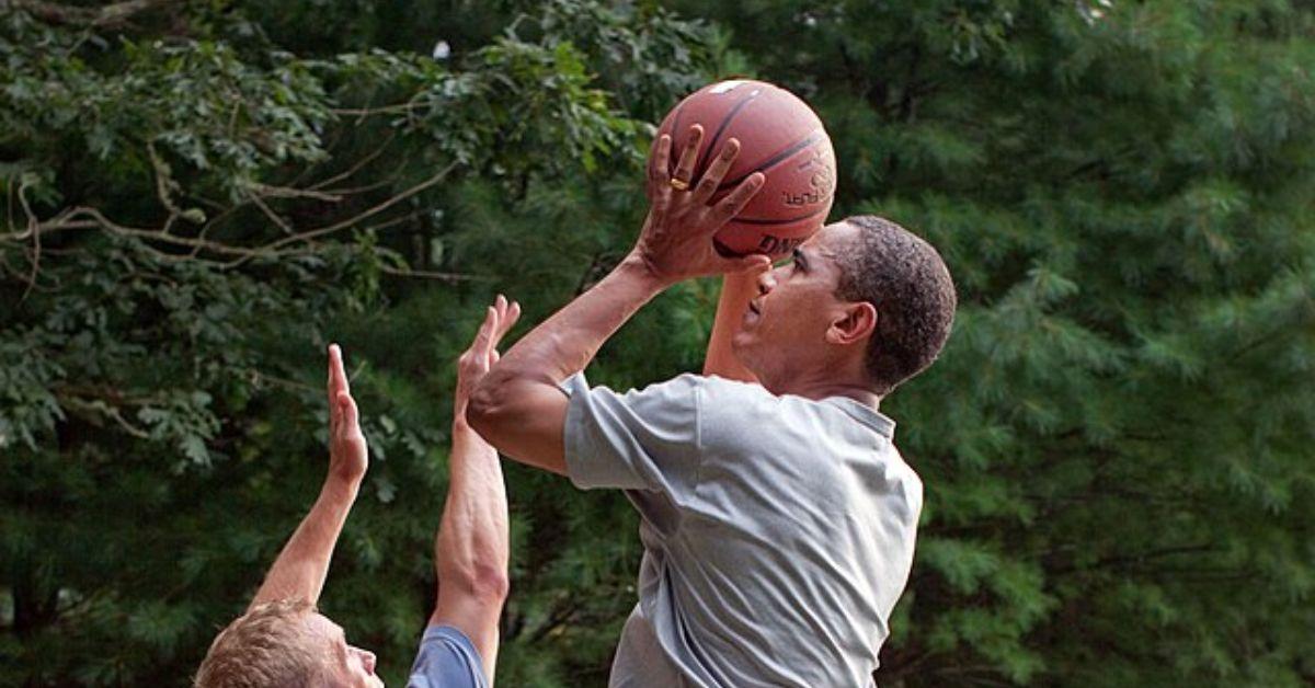 Did Obama Tear Down Part of the White House for a Basketball Court? 