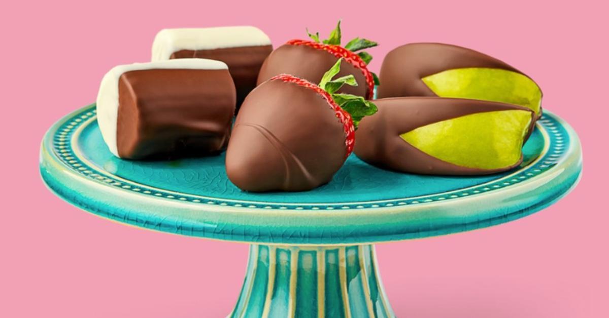 Woman With Felony Says Only Edible Arrangements Would Hire Her