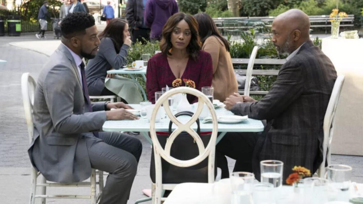 Floyd, Lyn, anad Claude having brunch on 'New Amsterdam.'