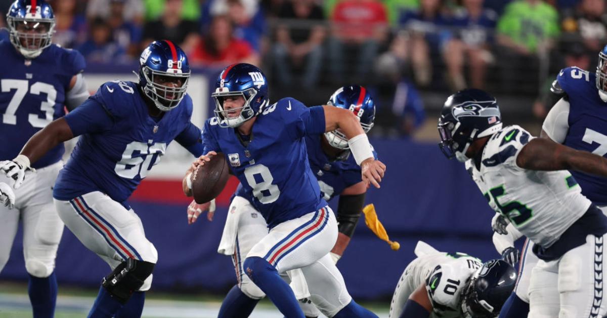  Daniel Jones #8 of the New York Giants in action against the Seattle Seahawks during their game at MetLife Stadium on October 02, 2023 in East Rutherford, New Jersey. 