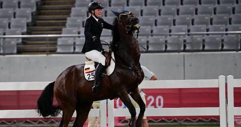 Annika Schleu and Saint Boy at the Tokyo 2020 Olympics.