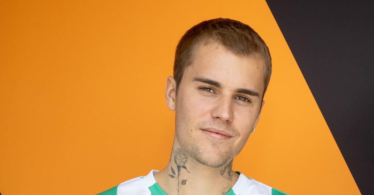 We Have a Majorly Disappointing Update Regarding Justin Bieber's World ...