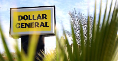 Dollar General Making Employees Work for Free