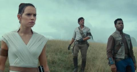 star-wars-gay-kiss2-1576772948464.jpg