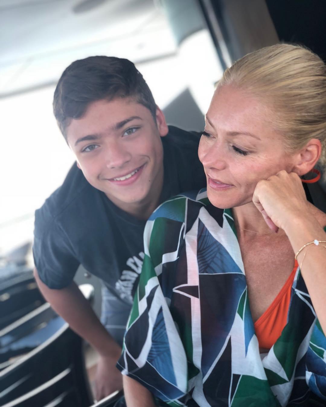 kelly ripa youngest son joaquin consuelos