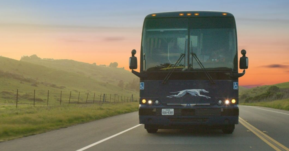 Greyhound Gives Free Rides to Runaways Between the Ages of 1221