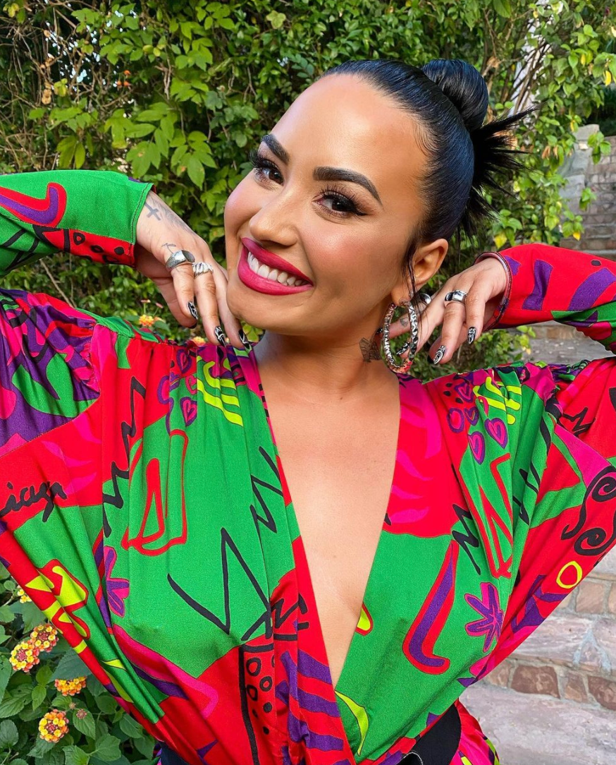 demi happy