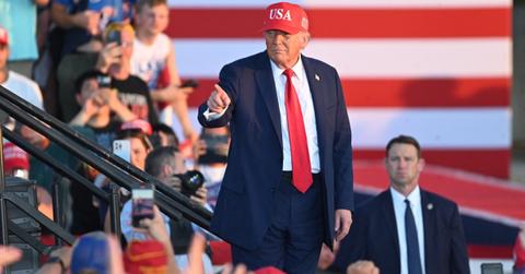 Trump’s UFC Commemorative Medallions Are Pretty Pricey