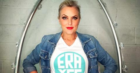 Elaine Hendrix Recounts Getting Hit by a Car