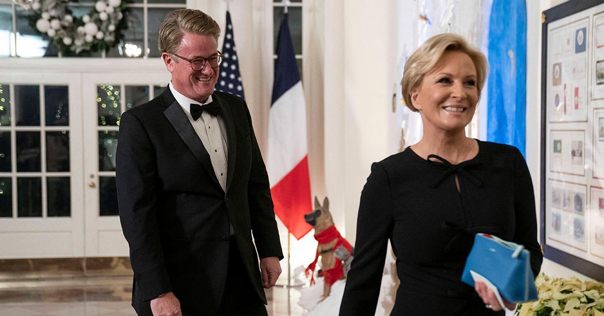 Joe Scarborough and Mika Brzezinski at a 2022 state dinner. 