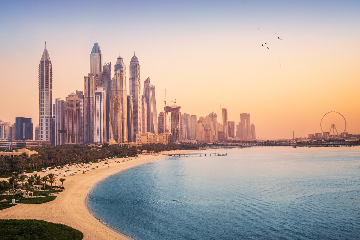 Sunset view of the Dubai Marina