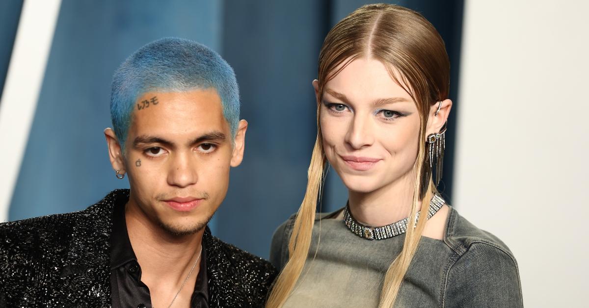 Dominic Fike and Hunter Schafer at the 2022 Vanity Fair Oscars Party.