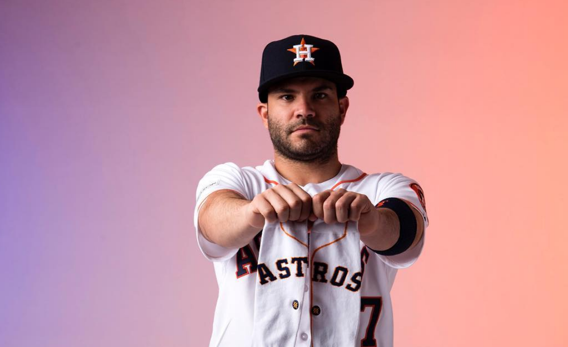 These Memes About José Altuve Will Get You in the World Series Spirit