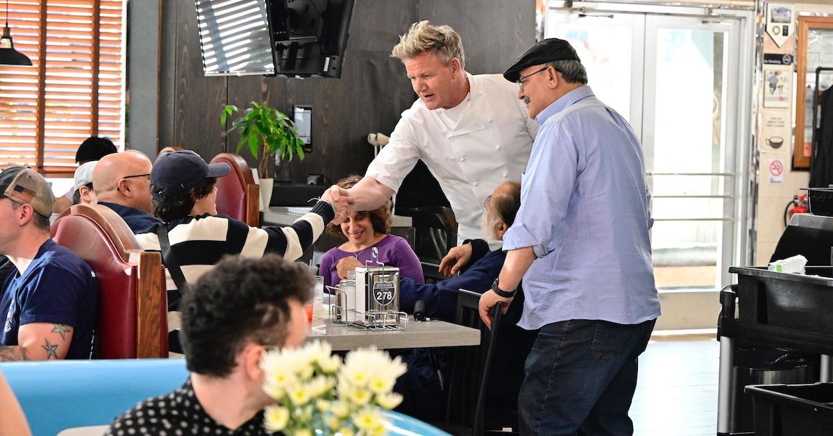 Gordon Ramsay greeting Jerry's family