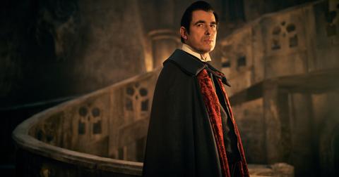 dracula-netflix-1578333780398.jpg