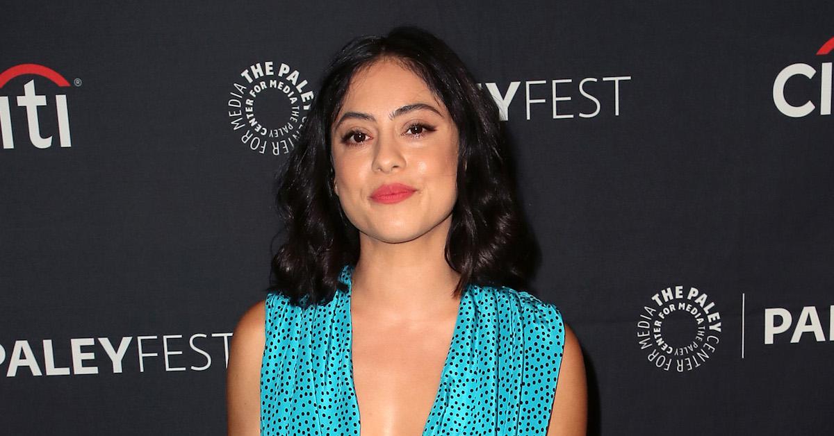 7. How to Style Your Hair like Rosa Salazar's Blonde Bob - wide 7