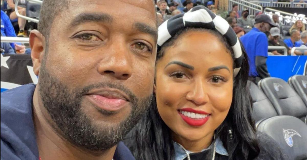 ‘Couples Retreat’ host Tony Gaskins and his wife Sheri Gaskins at a basketball game