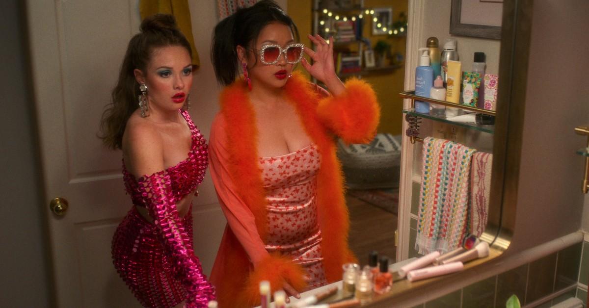  (L to R) Zoe Margaret Colletti as Gia, Lana Condor as Erika