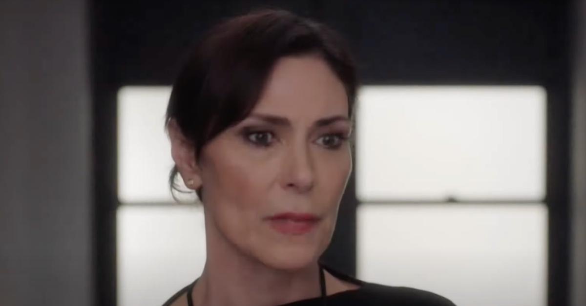  Michelle Forbes as Dr. Veronica Fuentes in 'New Amsterdam'