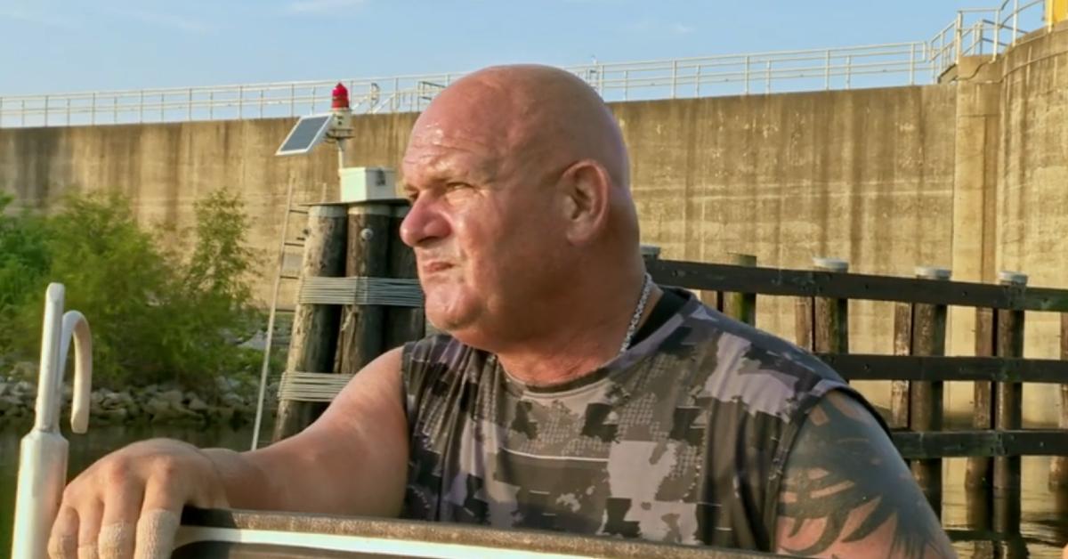 'Swamp People' Fans Miss the Show's Original Theme Song 