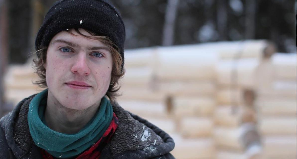 Charlie From 'The Last Alaskans' Is Your New TV Boyfriend