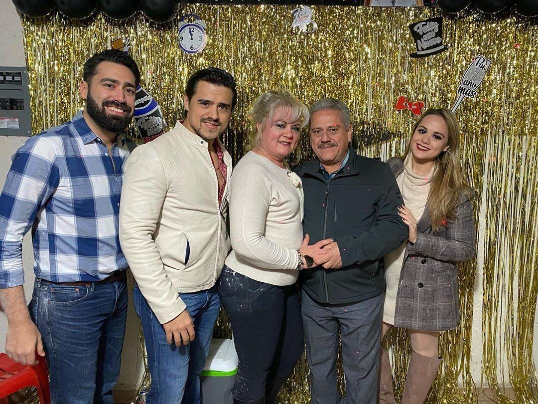 angel garza family