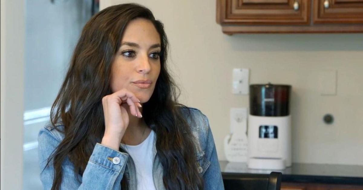 Sammi "Sweetheart" Giancola talking with Angelina Pivarnick in Season 6 of 'Jersey Shore: Family Vacation.'