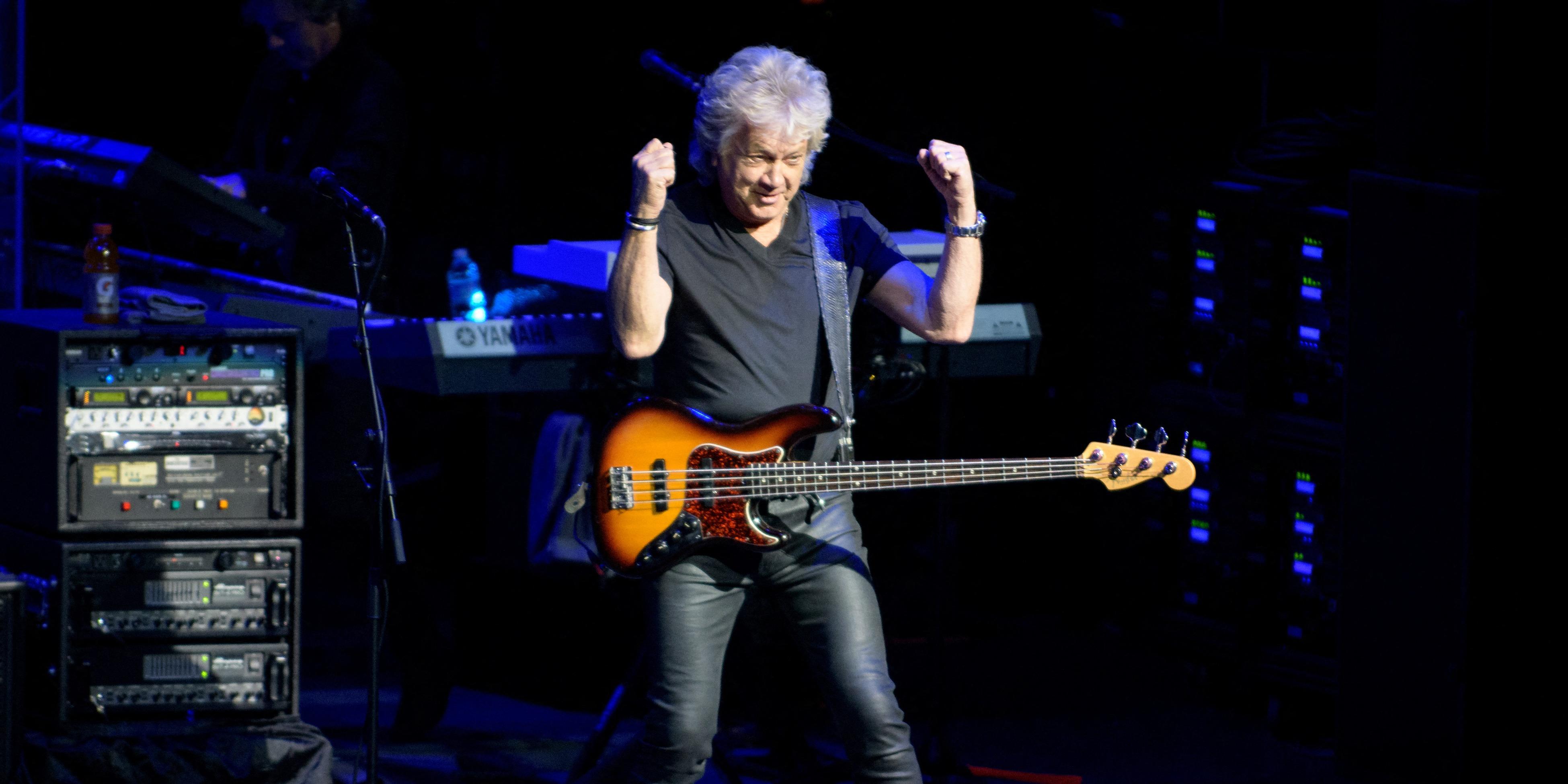 john-lodge-singing