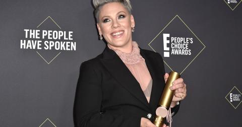 pink-net-worth-1586019435811.jpg