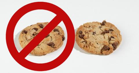 Box Lunch Comes With Picture of Cookie Instead of Real Thing