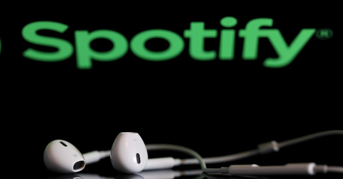 Spotify and Headphones