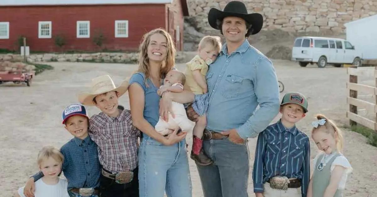 Hannah and Daniel Neeleson and their kids