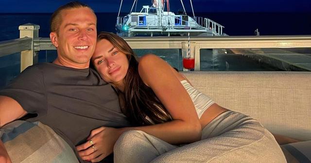 Kelsey Owens and Max Strong