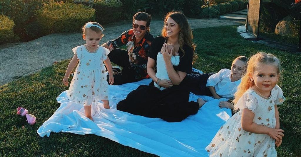 Here's Everything to Know About Robin Thicke's Children and Fiancée