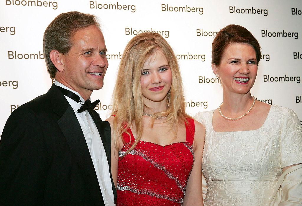 Elizabeth Smarts Parents Divorce: Everything You Need to Know