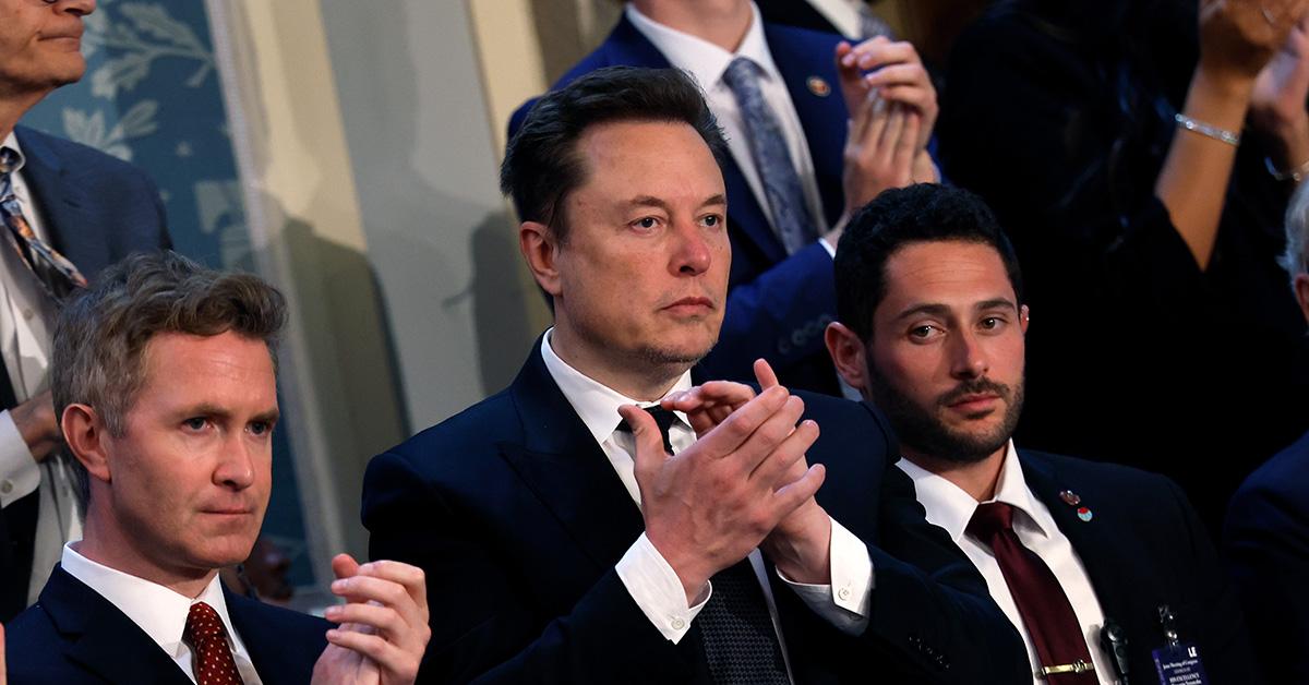 Elon Musk clapping during Benjamin Netanyahu's address to Congress. 