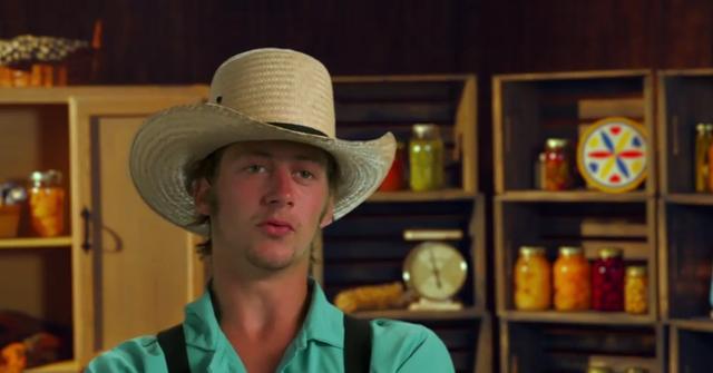 Ray speaks with producers on 'Return to Amish'