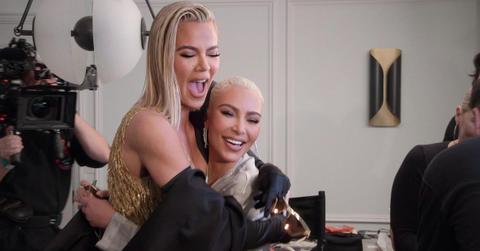 Khloe and Kim Kardashian on 'The Kardashians'