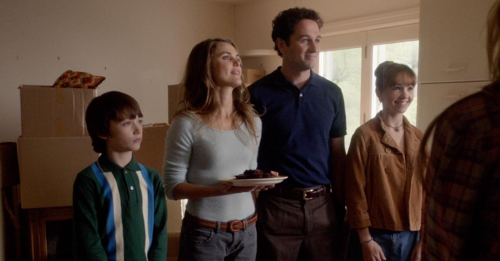 Keidrich Sellati as Henry Jennings, Keri Russell as Elizabeth Jennings, Matthew Rhys as Phillip Jennings, and Holly Taylor as Paige Jennings in 'The Americans'